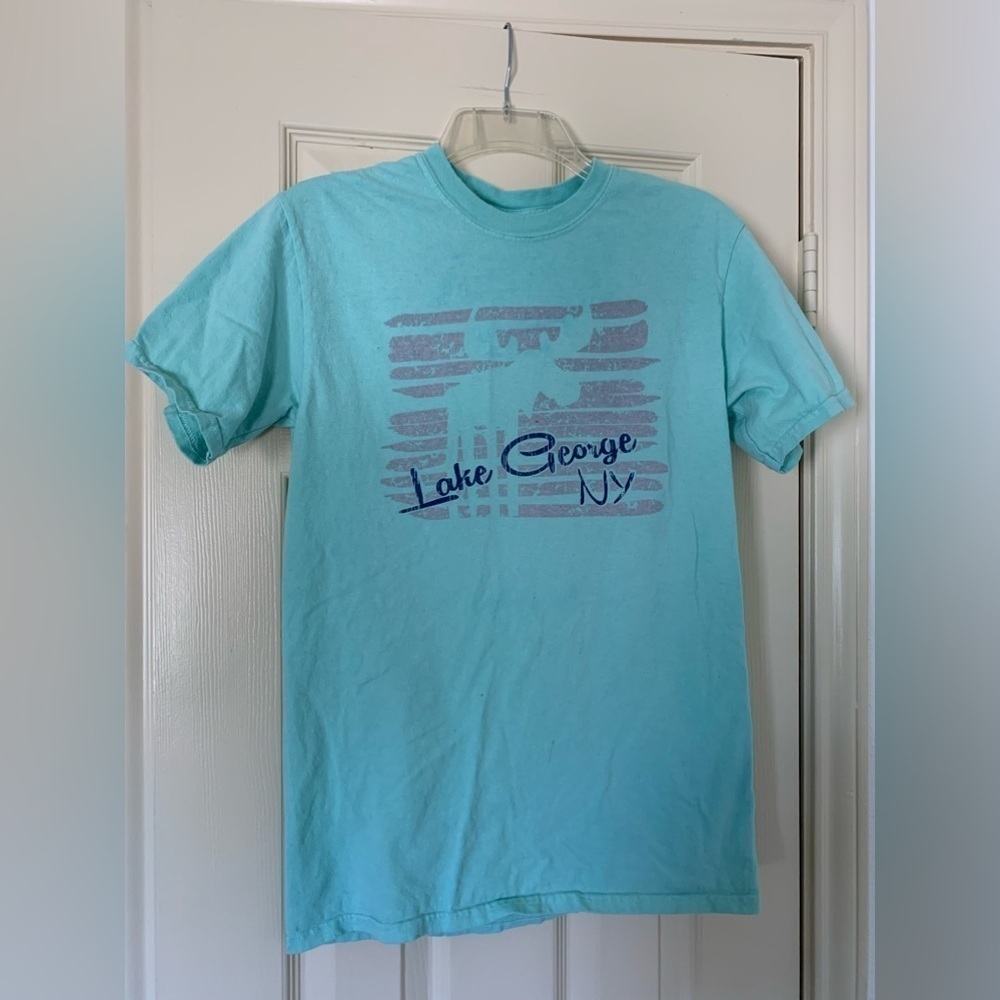 MENS LAKE GEORGE NEW YORK SHIRT TRAVEL SOUVENIR SUMMER TURQUOISE SMALL MOOSE